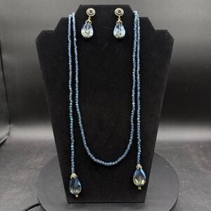 Heidi Daus "Lux Be A Lady" Beaded Blue Tone Crystal Lariat Necklace & Earrings